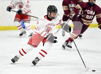 Thumbnail 3 in Iona Prep vs. Fairfield Prep (Carrano Cup Semifinal) photogallery.