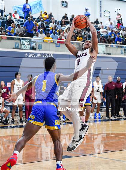 Thumbnail 3 in Silsbee vs Washington (UIL 4A Reg III Final) photogallery.