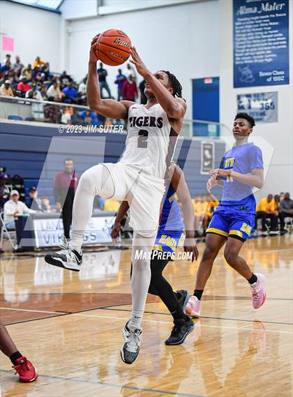 Thumbnail 1 in Silsbee vs Washington (UIL 4A Reg III Final) photogallery.
