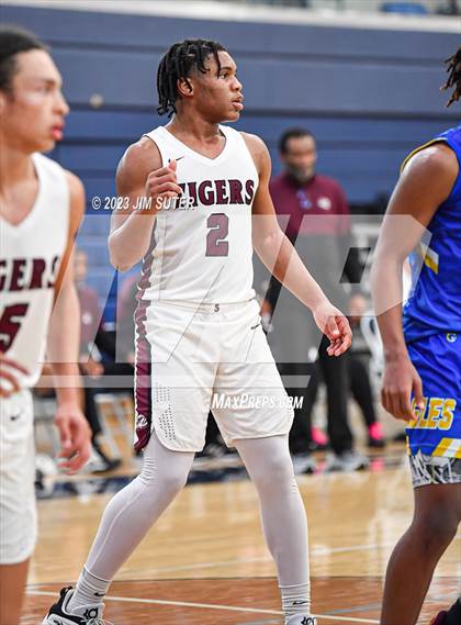 Thumbnail 1 in Silsbee vs Washington (UIL 4A Reg III Final) photogallery.