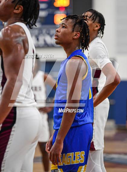 Thumbnail 2 in Silsbee vs Washington (UIL 4A Reg III Final) photogallery.