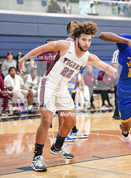 Thumbnail 2 in Silsbee vs Washington (UIL 4A Reg III Final) photogallery.