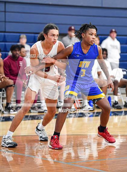 Thumbnail 3 in Silsbee vs Washington (UIL 4A Reg III Final) photogallery.