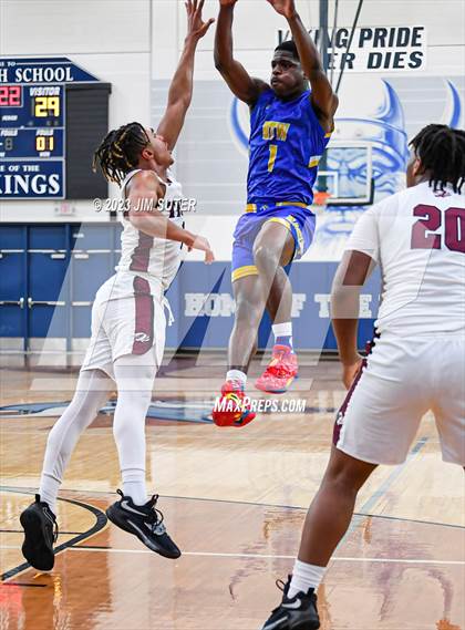 Thumbnail 1 in Silsbee vs Washington (UIL 4A Reg III Final) photogallery.
