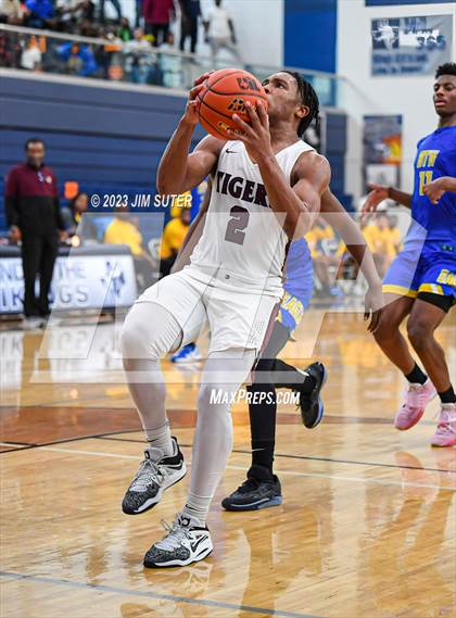 Thumbnail 3 in Silsbee vs Washington (UIL 4A Reg III Final) photogallery.