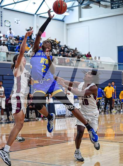 Thumbnail 1 in Silsbee vs Washington (UIL 4A Reg III Final) photogallery.