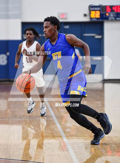 Thumbnail 3 in Silsbee vs Washington (UIL 4A Reg III Final) photogallery.