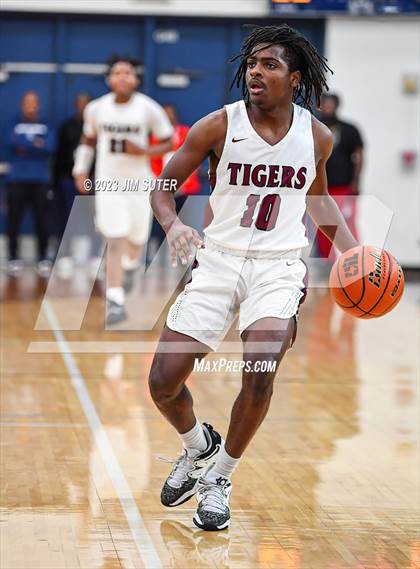 Thumbnail 3 in Silsbee vs Washington (UIL 4A Reg III Final) photogallery.