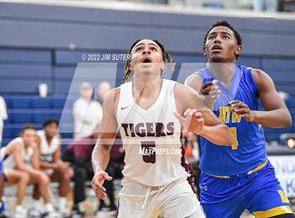 Thumbnail 3 in Silsbee vs Washington (UIL 4A Reg III Final) photogallery.