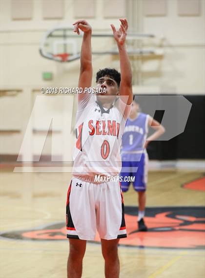 Thumbnail 1 in Selma vs. Madera photogallery.