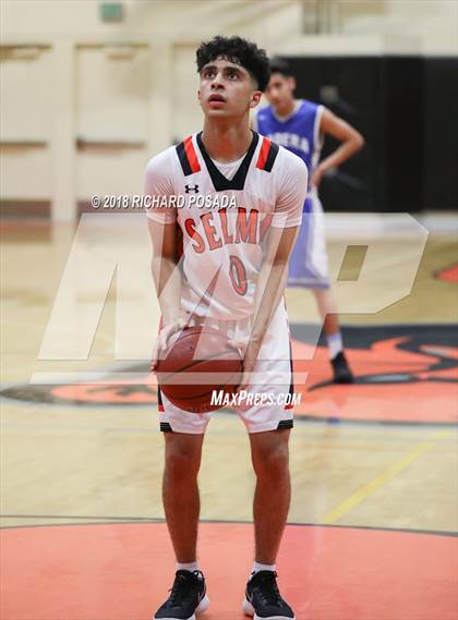 Thumbnail 3 in Selma vs. Madera photogallery.