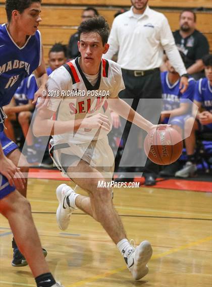 Thumbnail 1 in Selma vs. Madera photogallery.