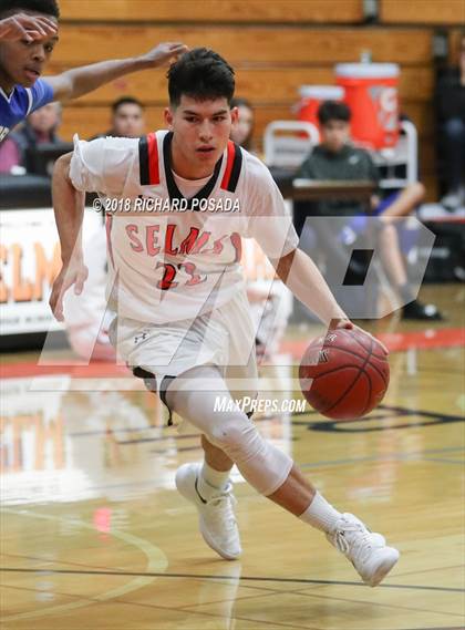 Thumbnail 3 in Selma vs. Madera photogallery.