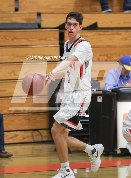 Thumbnail 1 in Selma vs. Madera photogallery.