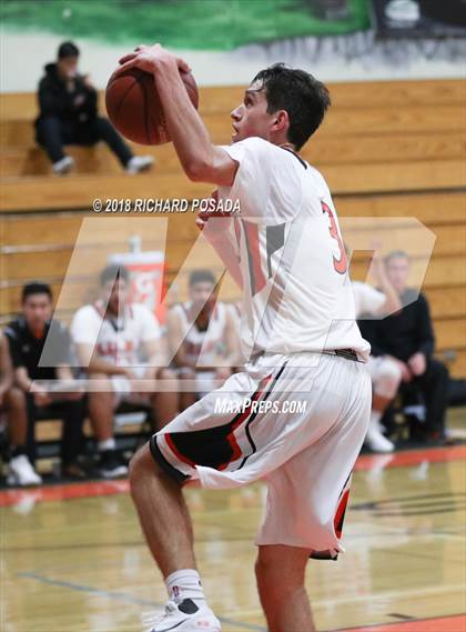 Thumbnail 3 in Selma vs. Madera photogallery.