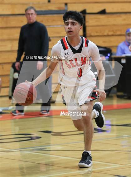 Thumbnail 1 in Selma vs. Madera photogallery.