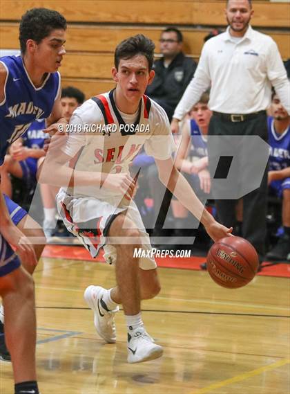 Thumbnail 3 in Selma vs. Madera photogallery.