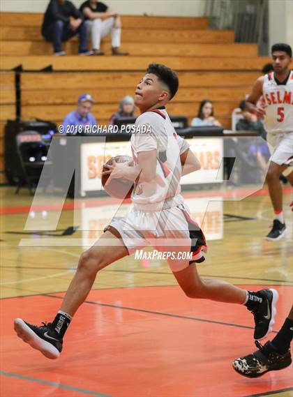 Thumbnail 2 in Selma vs. Madera photogallery.