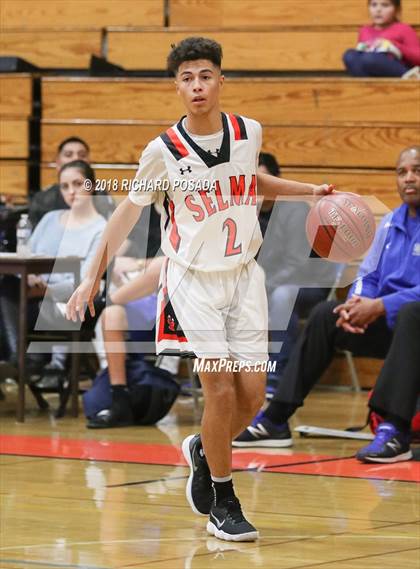 Thumbnail 2 in Selma vs. Madera photogallery.