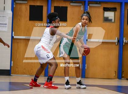 Thumbnail 2 in Flint Hill vs. Edison (Rebel Round Ball Classic) photogallery.