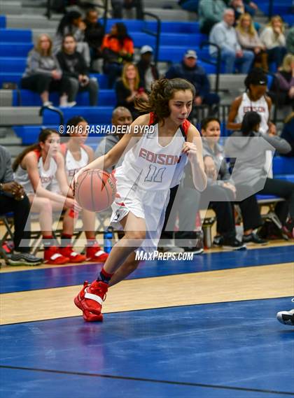 Thumbnail 2 in Flint Hill vs. Edison (Rebel Round Ball Classic) photogallery.