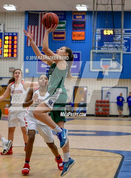 Thumbnail 3 in Flint Hill vs. Edison (Rebel Round Ball Classic) photogallery.