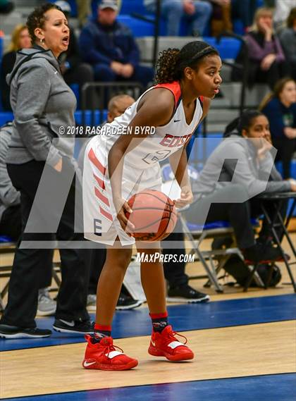 Thumbnail 1 in Flint Hill vs. Edison (Rebel Round Ball Classic) photogallery.