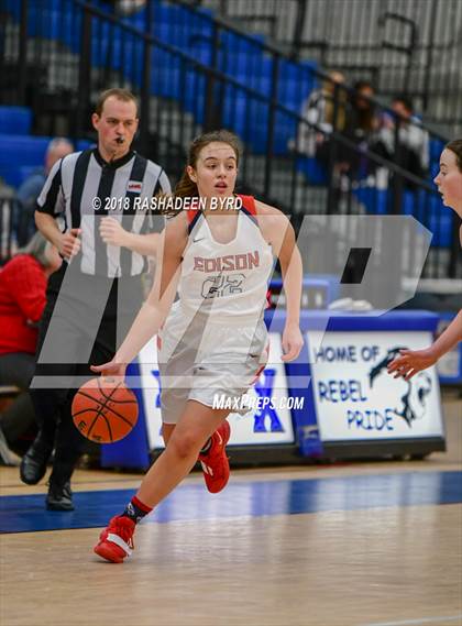 Thumbnail 1 in Flint Hill vs. Edison (Rebel Round Ball Classic) photogallery.