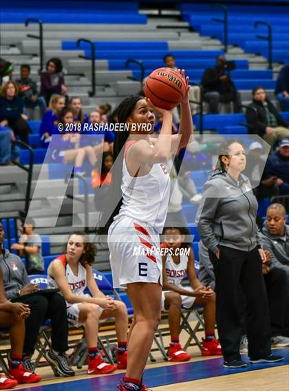 Thumbnail 1 in Flint Hill vs. Edison (Rebel Round Ball Classic) photogallery.