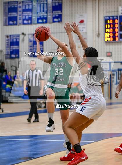 Thumbnail 2 in Flint Hill vs. Edison (Rebel Round Ball Classic) photogallery.