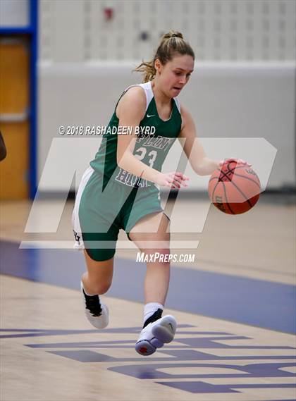 Thumbnail 2 in Flint Hill vs. Edison (Rebel Round Ball Classic) photogallery.