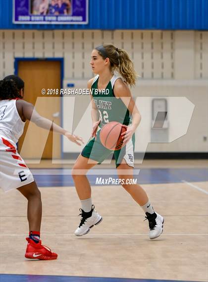 Thumbnail 1 in Flint Hill vs. Edison (Rebel Round Ball Classic) photogallery.