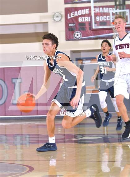 Thumbnail 2 in Foothill vs. Christian (Rancho Mirage Holiday Invitational) photogallery.