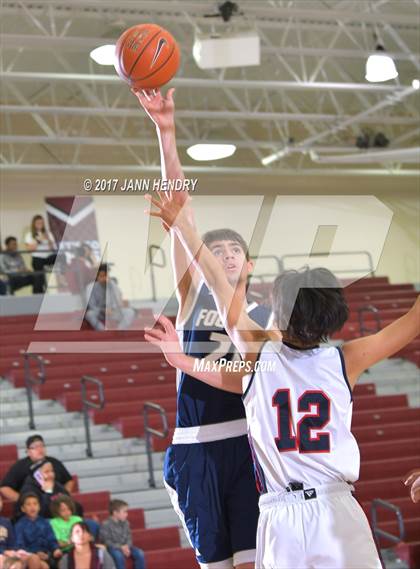 Thumbnail 2 in Foothill vs. Christian (Rancho Mirage Holiday Invitational) photogallery.