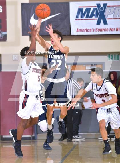 Thumbnail 1 in Foothill vs. Christian (Rancho Mirage Holiday Invitational) photogallery.
