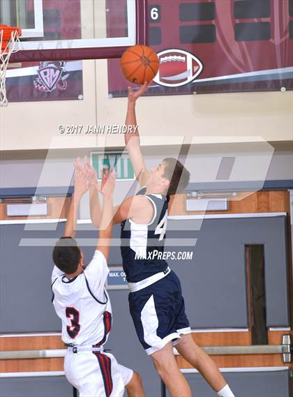 Thumbnail 1 in Foothill vs. Christian (Rancho Mirage Holiday Invitational) photogallery.