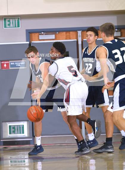 Thumbnail 3 in Foothill vs. Christian (Rancho Mirage Holiday Invitational) photogallery.