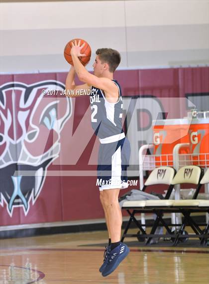Thumbnail 2 in Foothill vs. Christian (Rancho Mirage Holiday Invitational) photogallery.