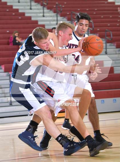 Thumbnail 2 in Foothill vs. Christian (Rancho Mirage Holiday Invitational) photogallery.