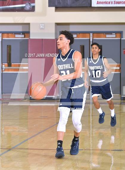 Thumbnail 1 in Foothill vs. Christian (Rancho Mirage Holiday Invitational) photogallery.