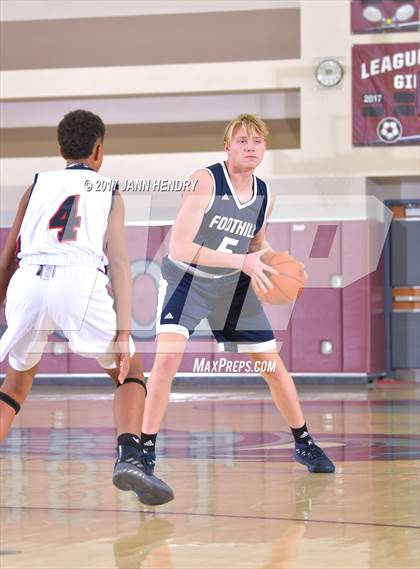 Thumbnail 1 in Foothill vs. Christian (Rancho Mirage Holiday Invitational) photogallery.