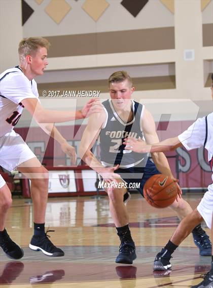 Thumbnail 2 in Foothill vs. Christian (Rancho Mirage Holiday Invitational) photogallery.