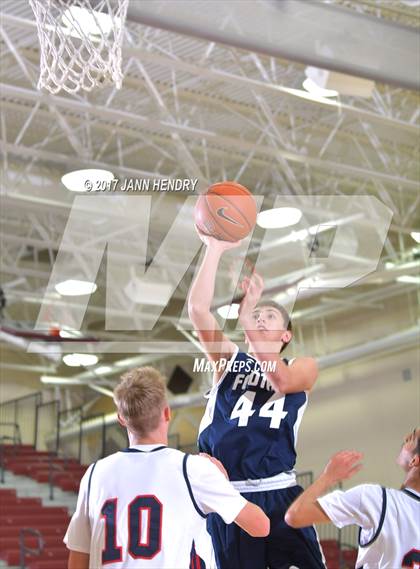 Thumbnail 1 in Foothill vs. Christian (Rancho Mirage Holiday Invitational) photogallery.