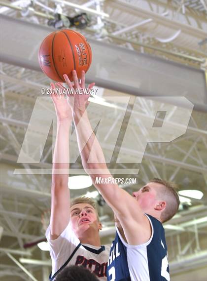 Thumbnail 3 in Foothill vs. Christian (Rancho Mirage Holiday Invitational) photogallery.