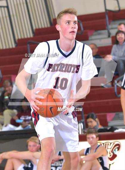 Thumbnail 2 in Foothill vs. Christian (Rancho Mirage Holiday Invitational) photogallery.