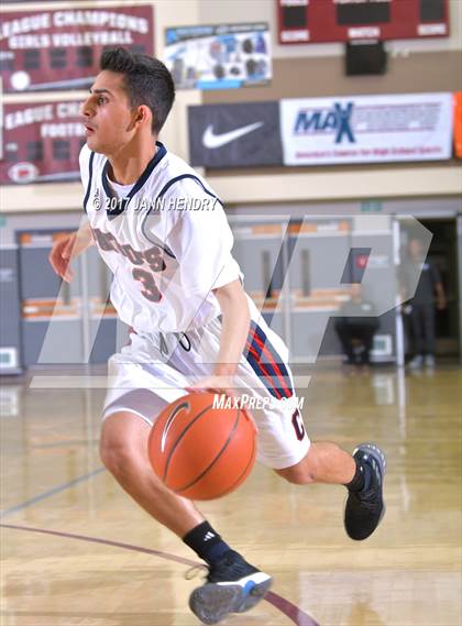 Thumbnail 3 in Foothill vs. Christian (Rancho Mirage Holiday Invitational) photogallery.