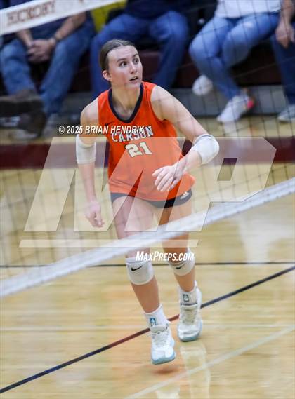 Thumbnail 3 in Carson vs. Hickory (NCHSAA 5A Regional Final) photogallery.