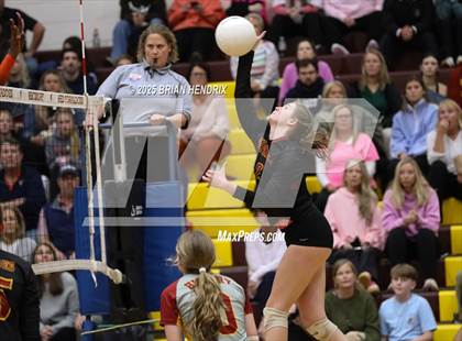 Thumbnail 2 in Carson vs. Hickory (NCHSAA 5A Regional Final) photogallery.