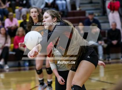 Thumbnail 2 in Carson vs. Hickory (NCHSAA 5A Regional Final) photogallery.