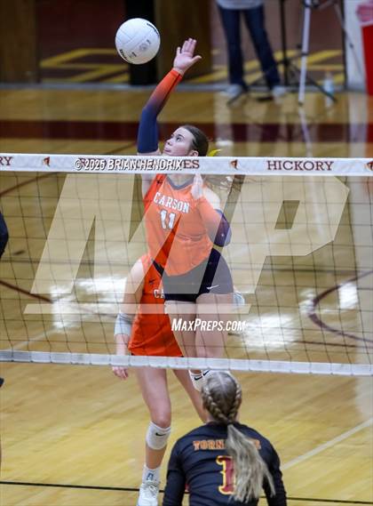 Thumbnail 2 in Carson vs. Hickory (NCHSAA 5A Regional Final) photogallery.